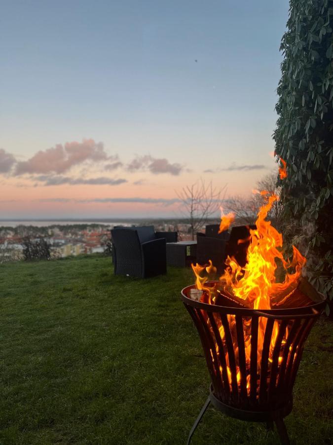 3-rumslägenhet i villa med havsutsikt i Båstad Hindbärsvägen 22 Exteriör bild