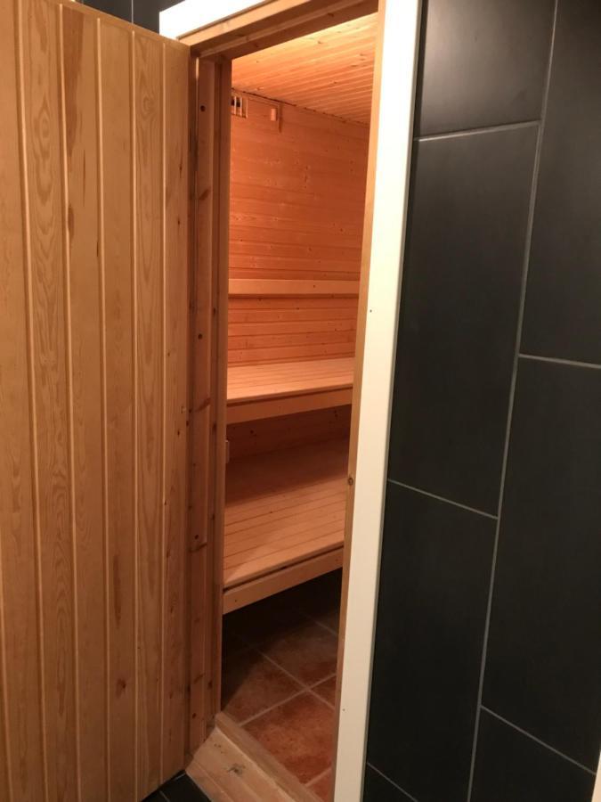 3-rumslägenhet i villa med havsutsikt i Båstad Hindbärsvägen 22 Exteriör bild